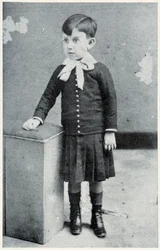 Pablo Picasso im Alter von vier Jahren, 1885